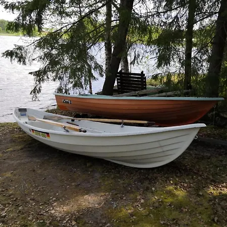 Simpelejaervi Fisherman's Cabin 3* Parikkala