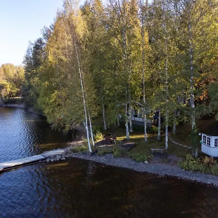 Simpelejaervi Fisherman's Cabin 3* Parikkala